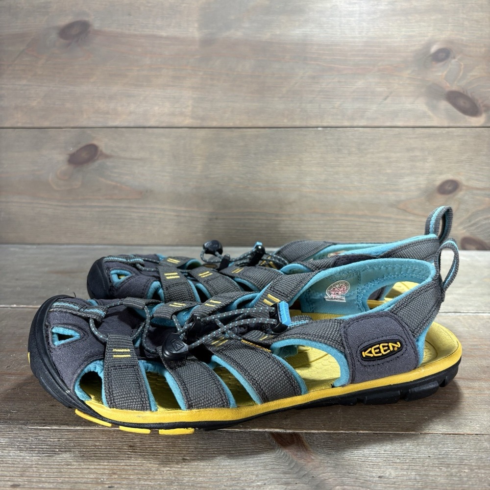 keen cnx womens size 7.5 shoes gray waterproof athletic sandals